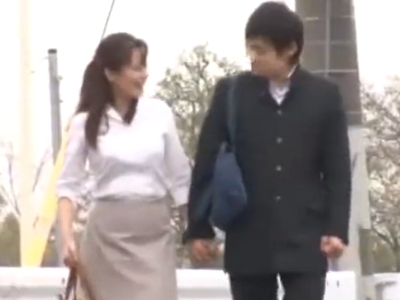 男子生徒と交際している人妻女教師！！！2人がよく性交しているポイントにカメラを仕掛けた結果ｗ